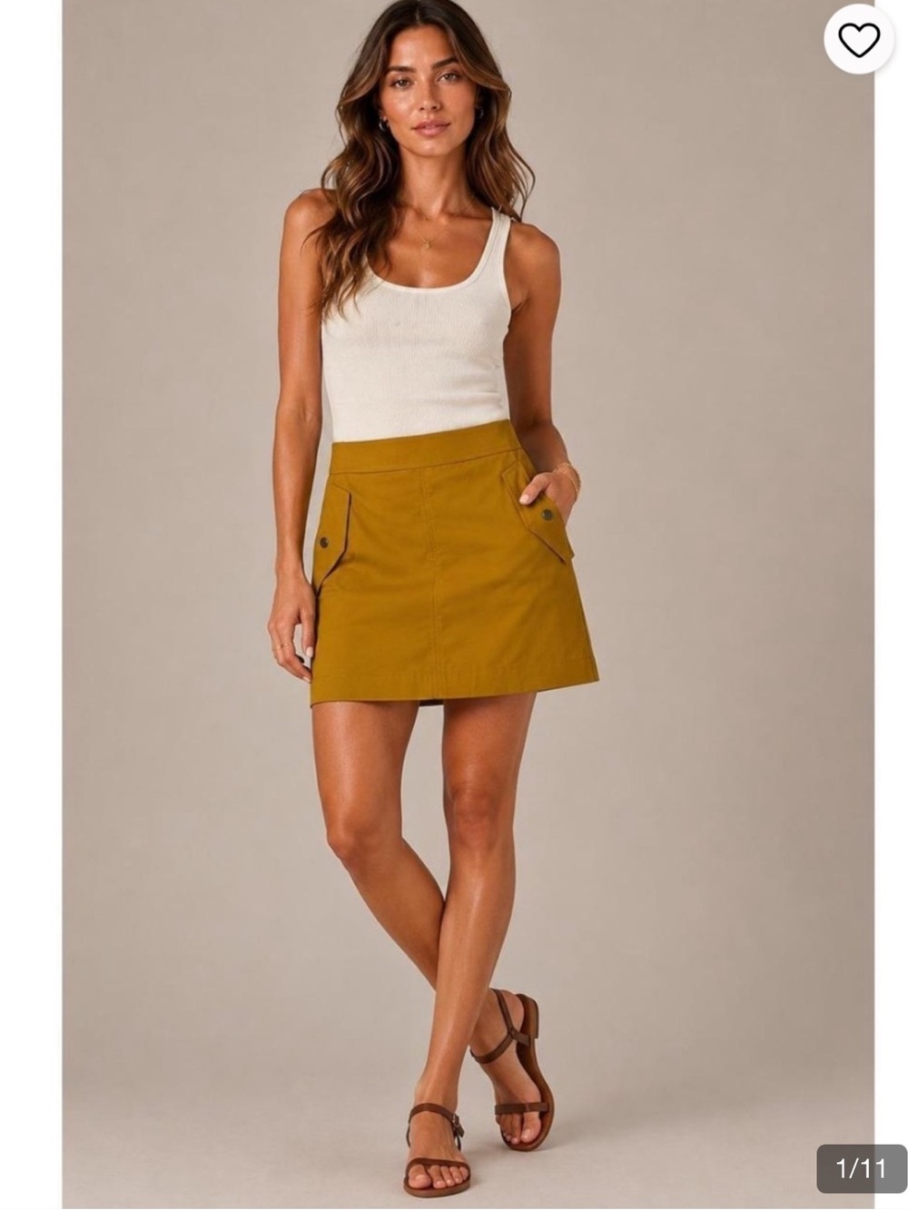NWOT Athleta Vienna Brass Gold Mustard Skort with Front Pocket Flaps in Size 12